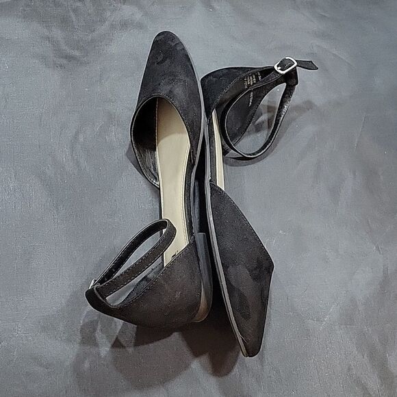 A.N.A A NEW APPROACH POINTED TOE ADJUSTABLE BUCKLE STRAP FLAT SHOE - Picture 8 of 14